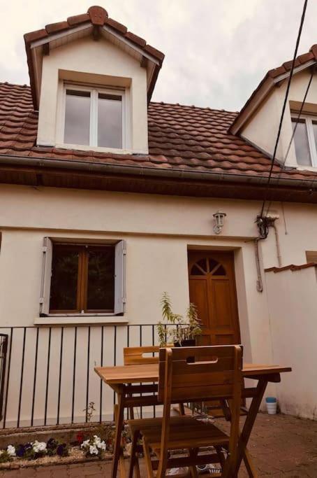 Appartement Duplex : Le Cosy Montgeron Exterior foto